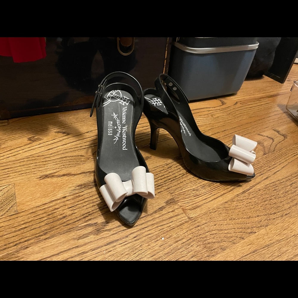 Vivienne Westwood x Melissa Lady Dragon bow pumps